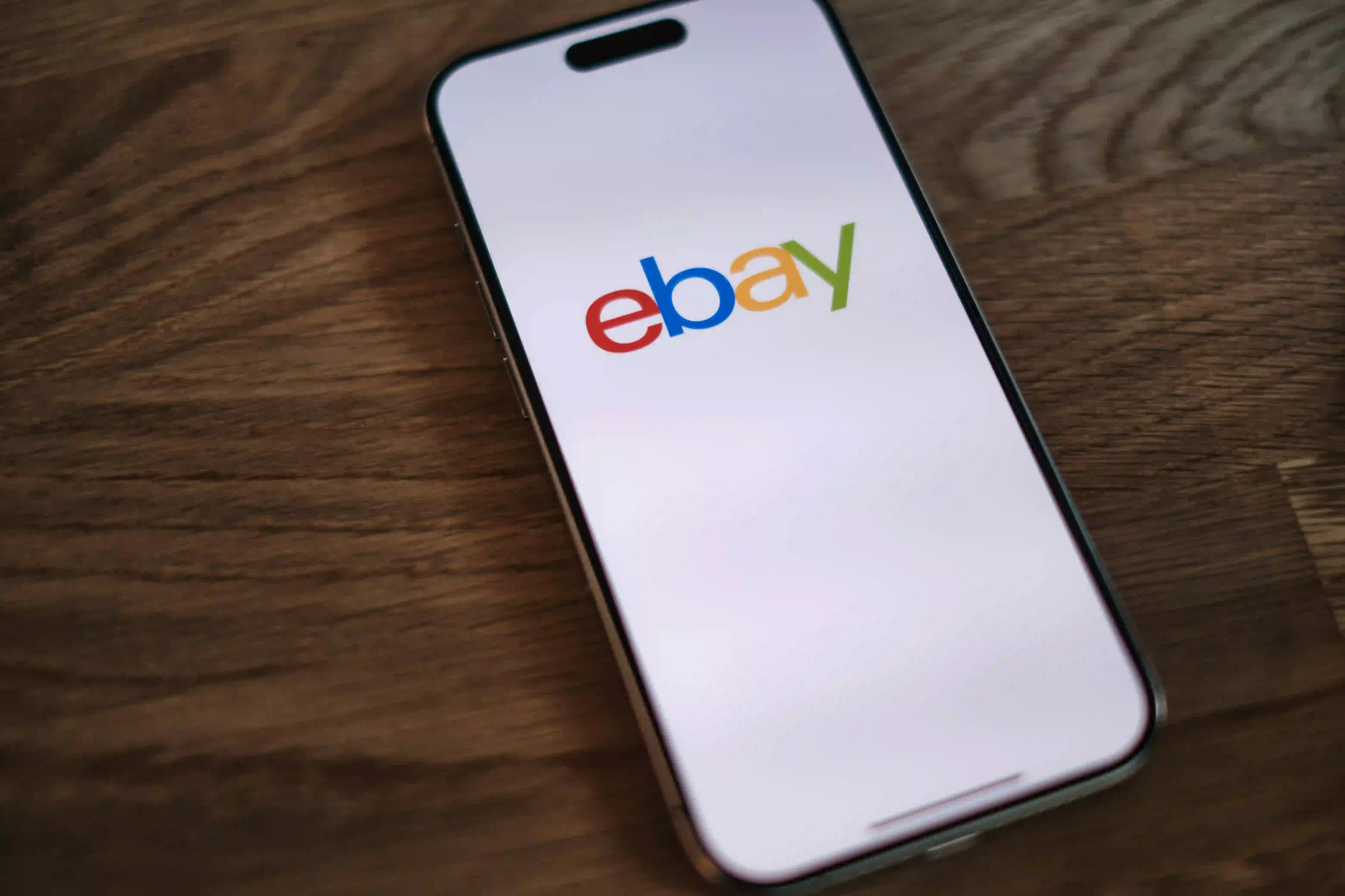 An eBay and Amazon Seller's Guide to Same-Day Courier Dispatch